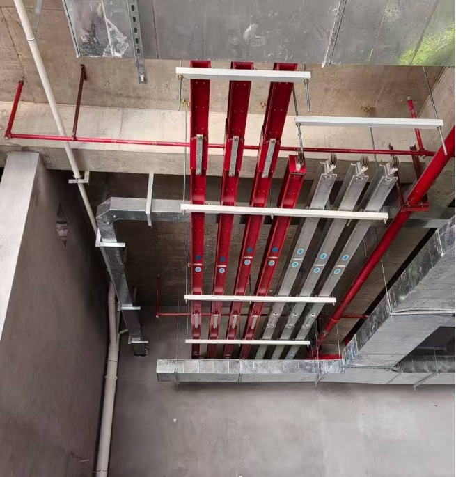 江西安装母线槽：8月5日安装工艺-3