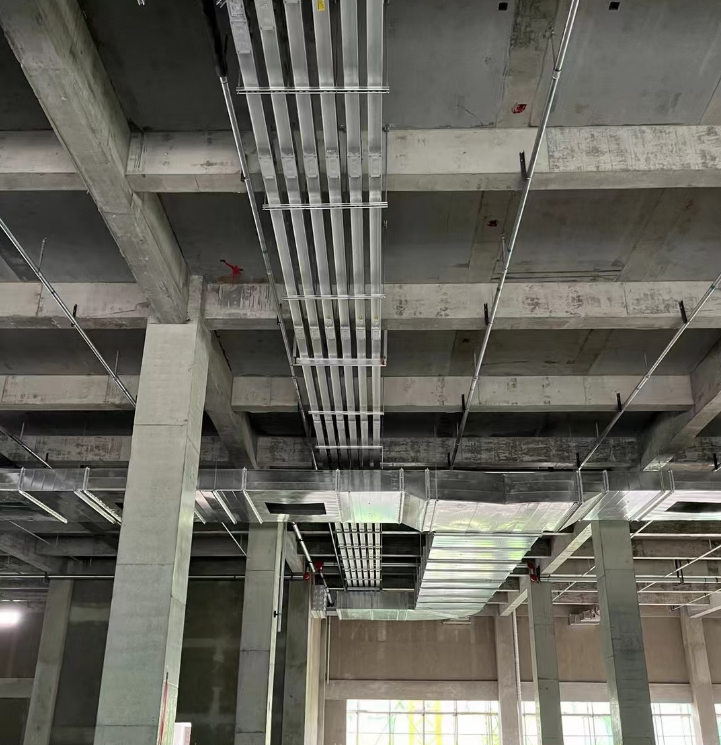 江西低压母线槽：8月5日安装工艺-3