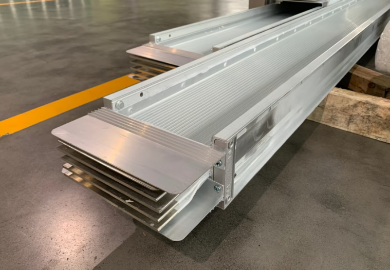 江西密集型母线槽：8月9日工艺-3